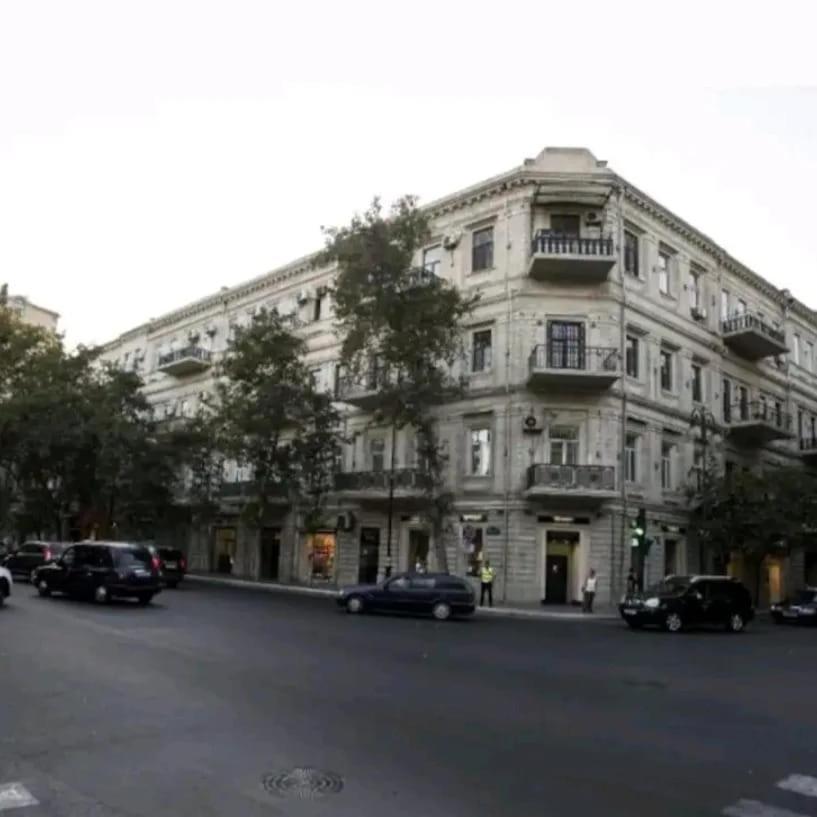 Central Apartment 巴库 外观 照片